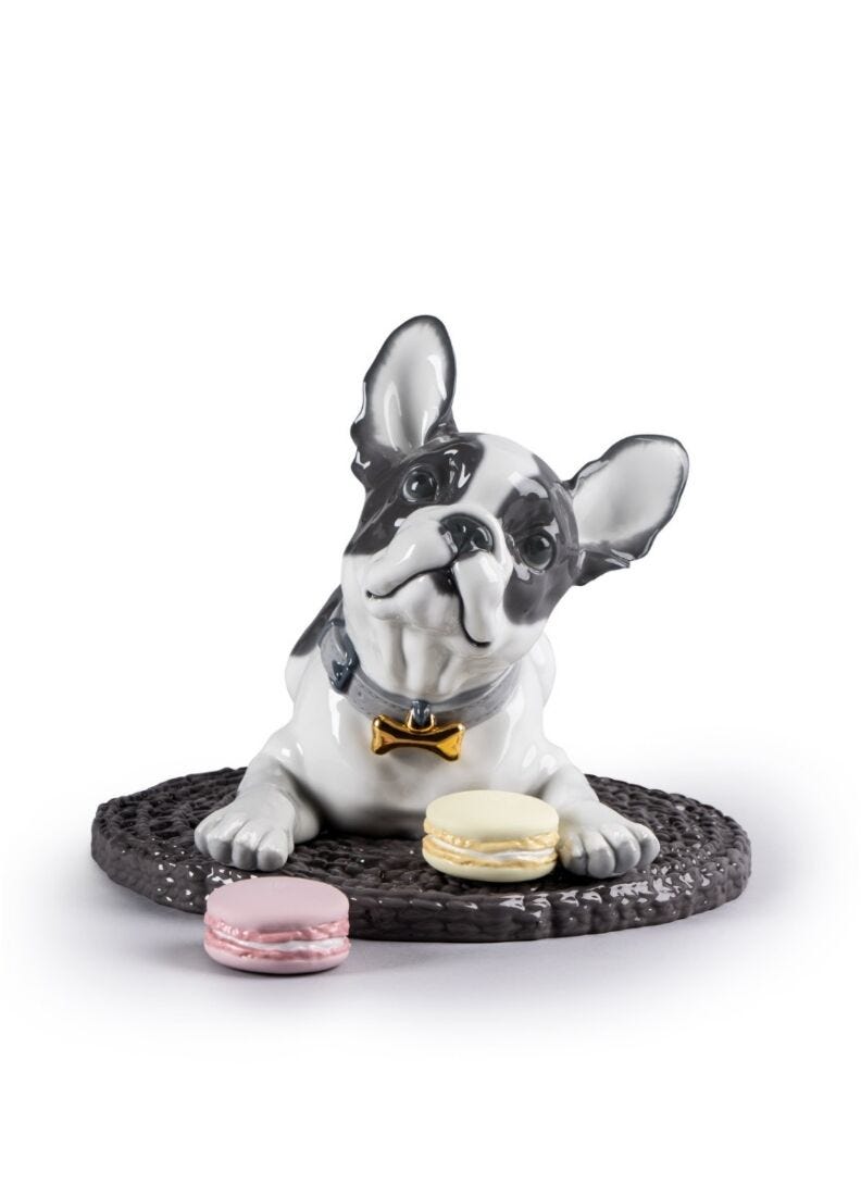 Lladro Figura Perro Bulldog Francés Con Macarons