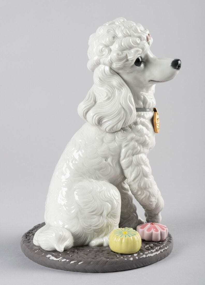 Lladro Figura Perro Caniche Con Mochis
