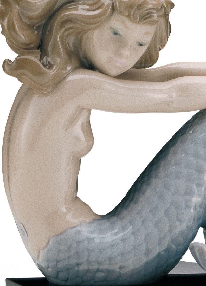 Lladro Figura Sirena Con Brazos En Rodillas
