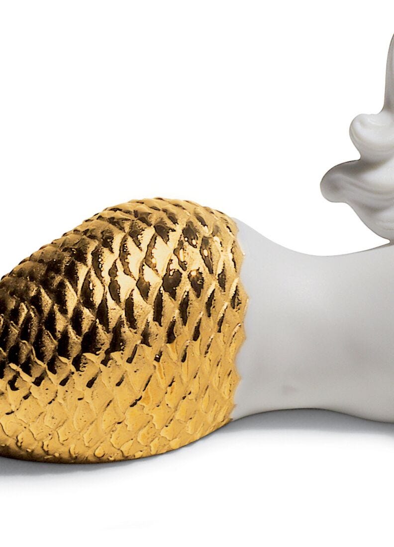 Lladro Figura Sirena Soñando Con El Mar. Lustre Oro