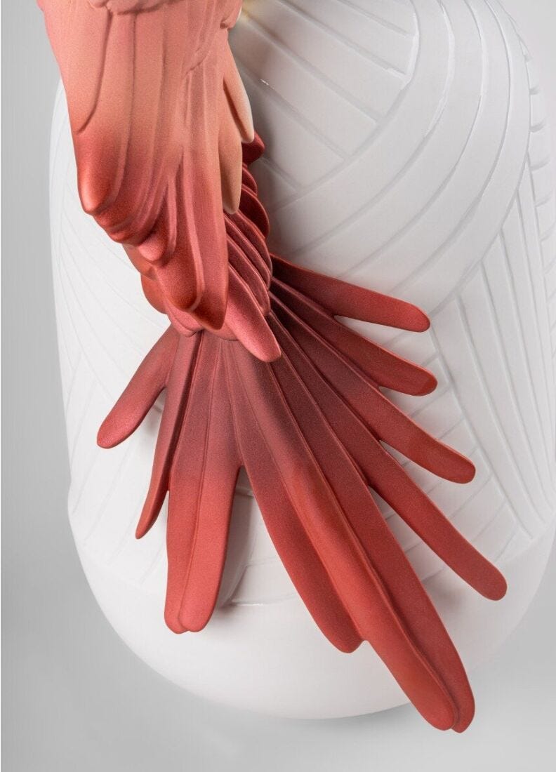 Lladro Jarrón Guacamayo. Rojo