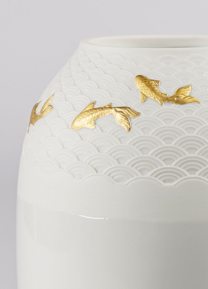 Lladro Jarrón Koi. Lustre Oro