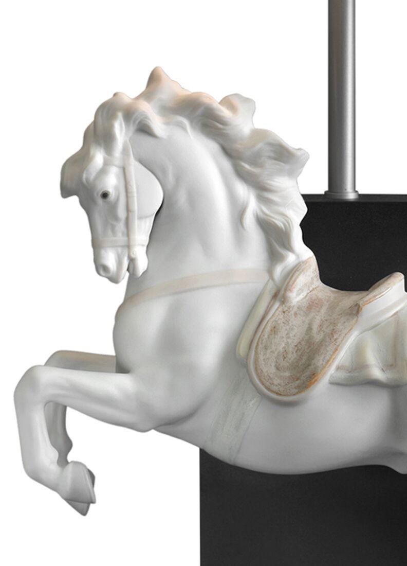 Lladro Lámpara De Mesa Caballo Pirouette (CE)