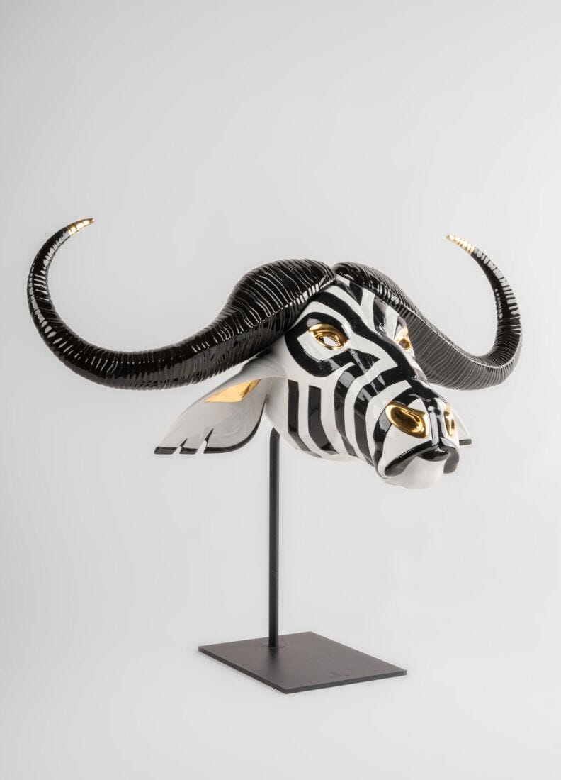 Lladro Máscara Búfalo. Negro Y Oro