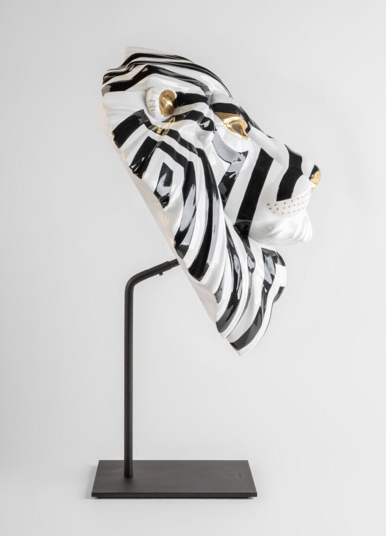 Lladro Máscara León. Negro-oro