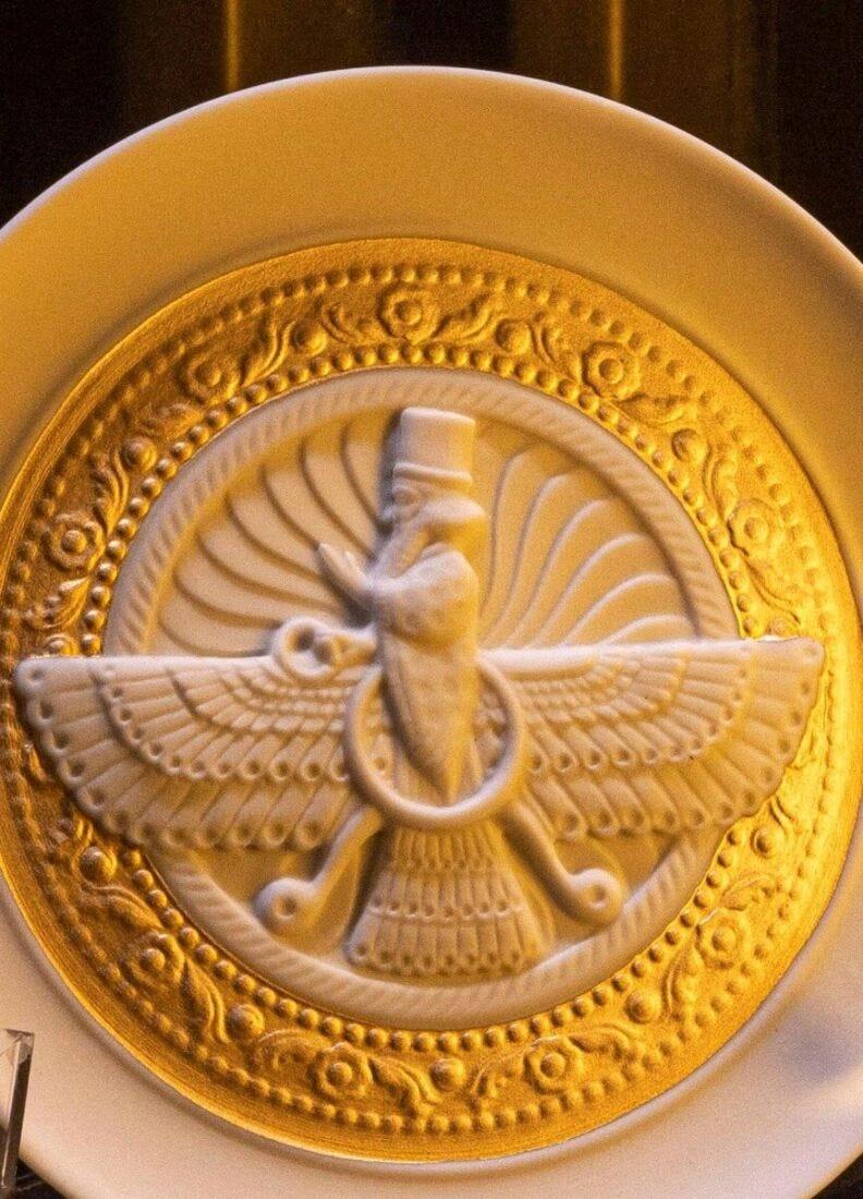 Lladro Plato Asho Farohar