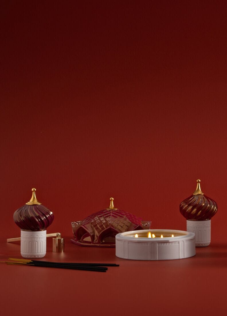 Lladro Vela Pináculo Frambuesa 1001 Lights. Aroma Llega La Noche