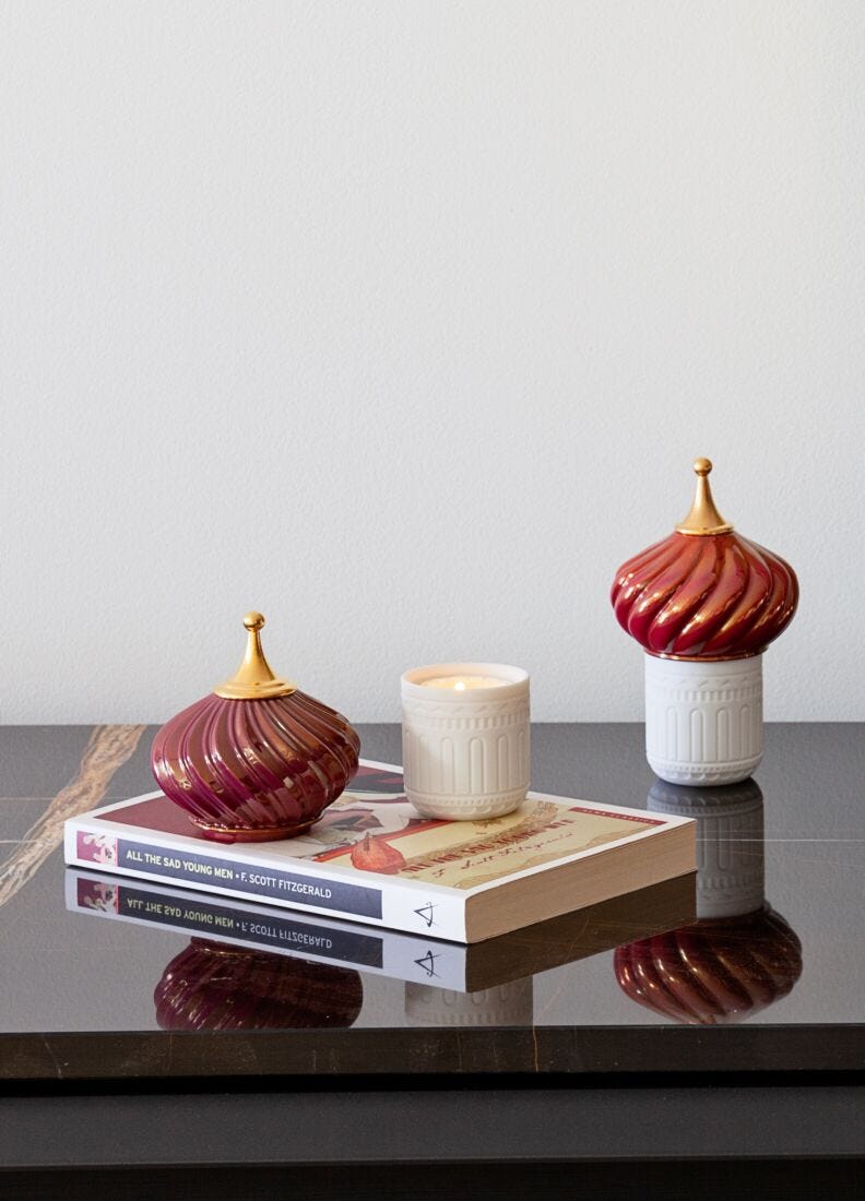 Lladro Vela Pináculo Frambuesa 1001 Lights. Aroma Llega La Noche