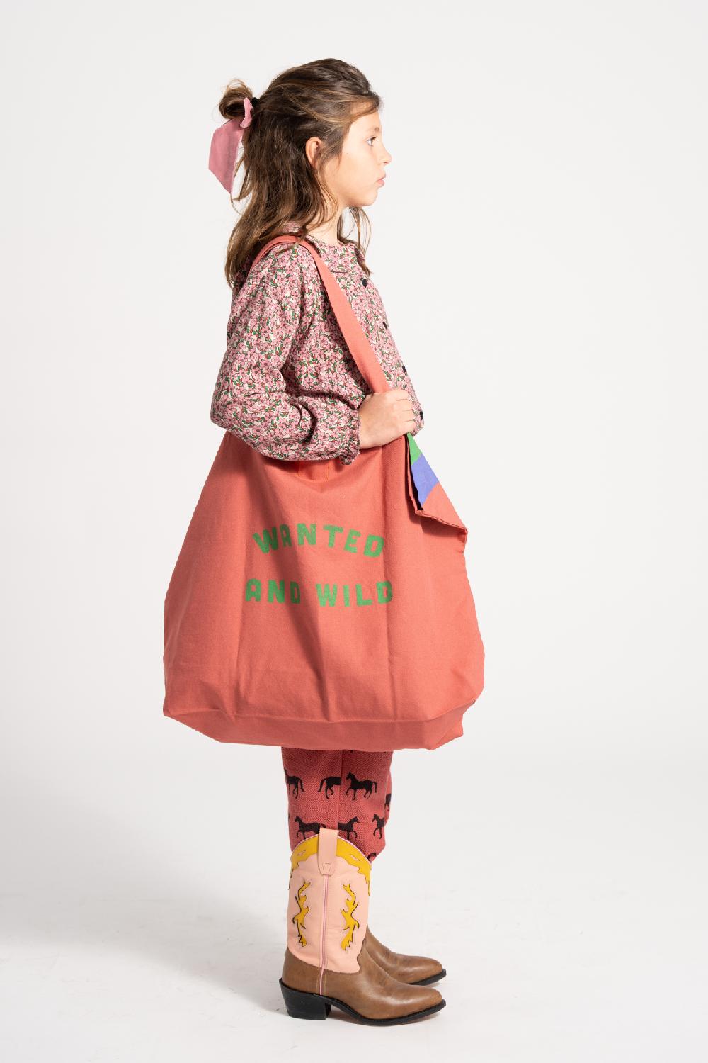 Lmdi Collection Blusa Cuello Peter Pan Flores Rosas Piupiuchick