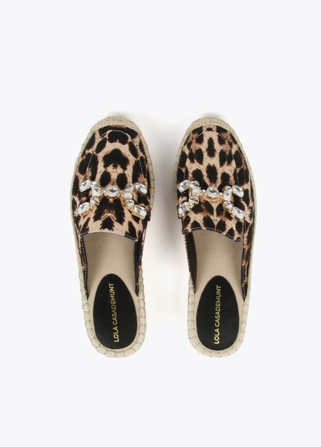 Lola Casademunt Alpargata Plana Animal Print Detalle Strass