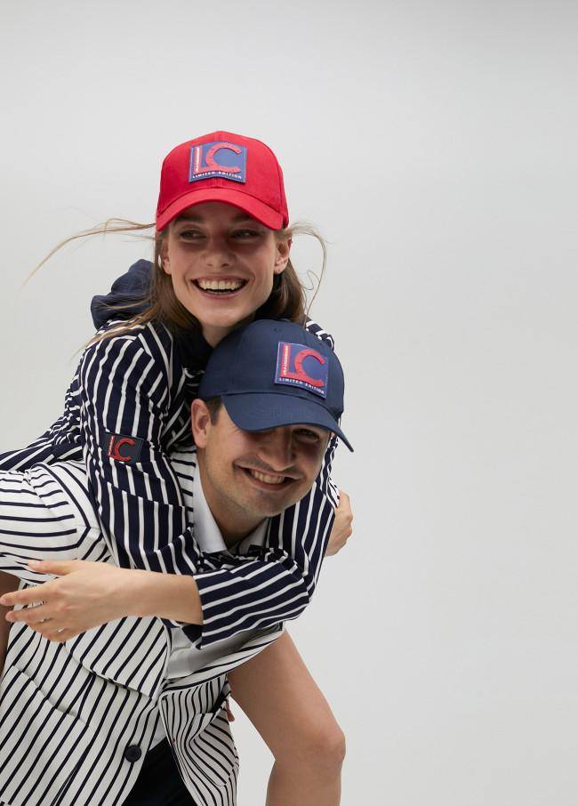 Lola Casademunt Gorra Lola Casademunt Y Amercian Magic