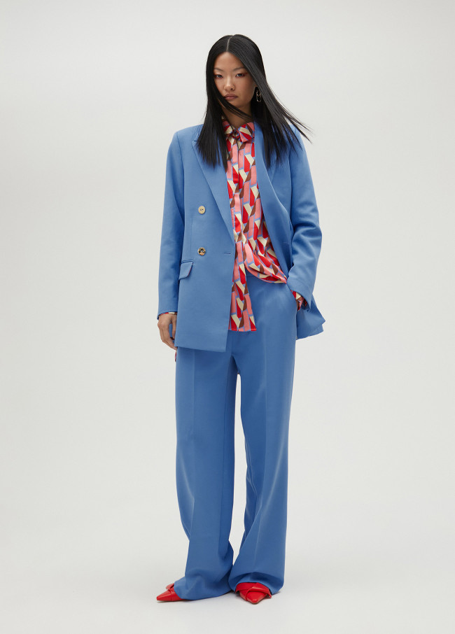 Lola Casademunt American Cruzada Azul