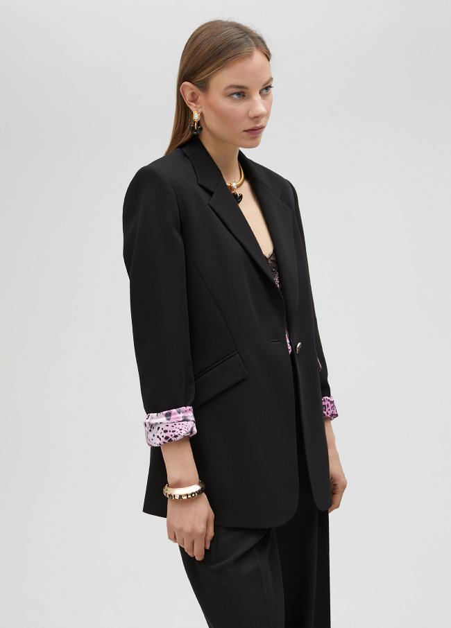 Lola Casademunt Americana Con Forro Estampado