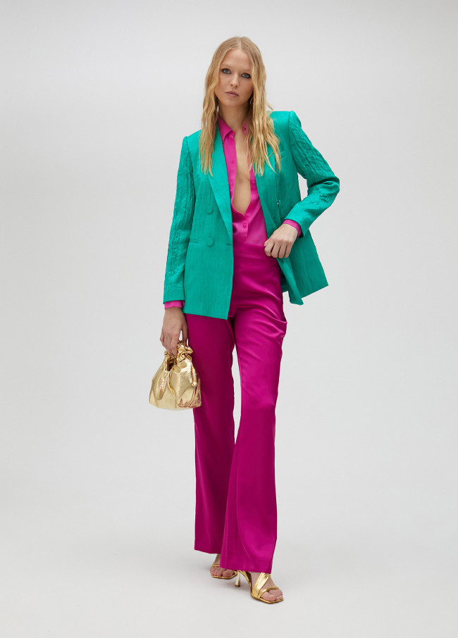 Lola Casademunt Americana Efecto Rugoso