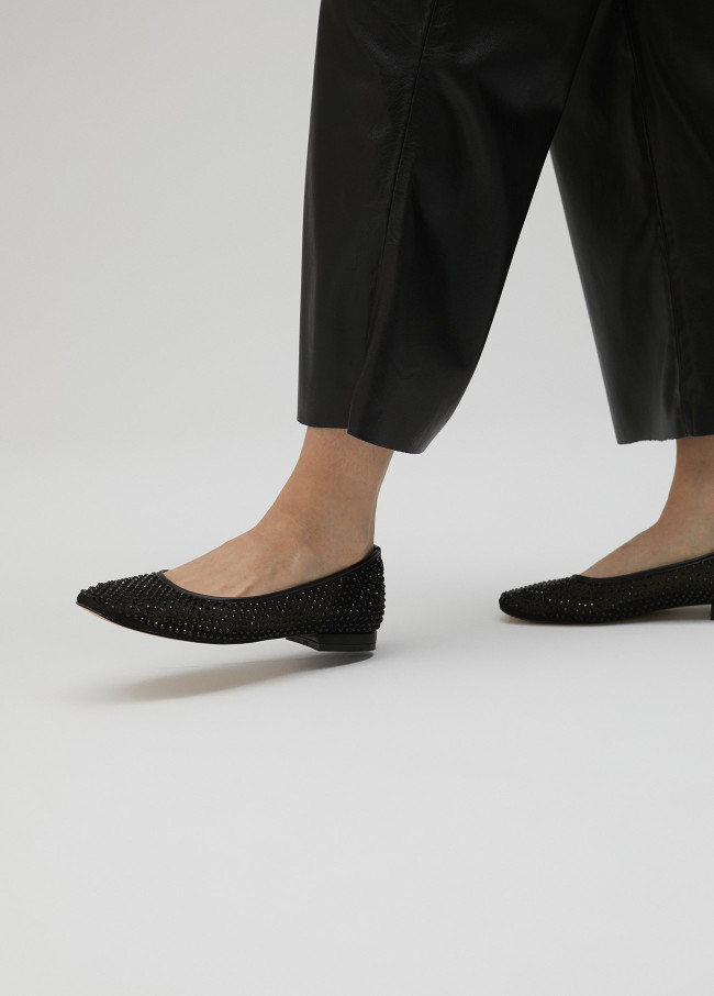 Lola Casademunt Bailarina Con Brillantes