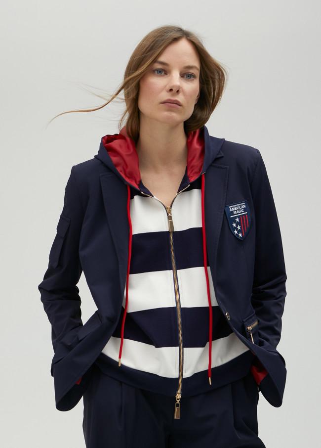 Lola Casademunt Blazer Técnica. Limited Edition