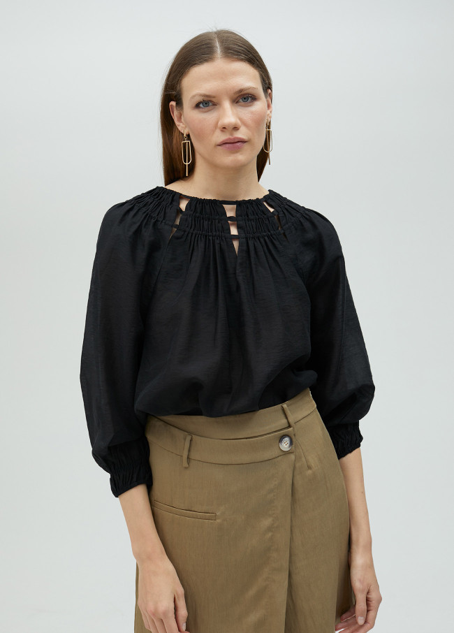 lola casademunt Blusa detalle cuello