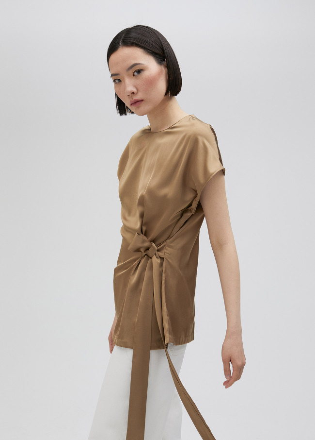 Lola Casademunt Blusa Satinada Atada En Cintura