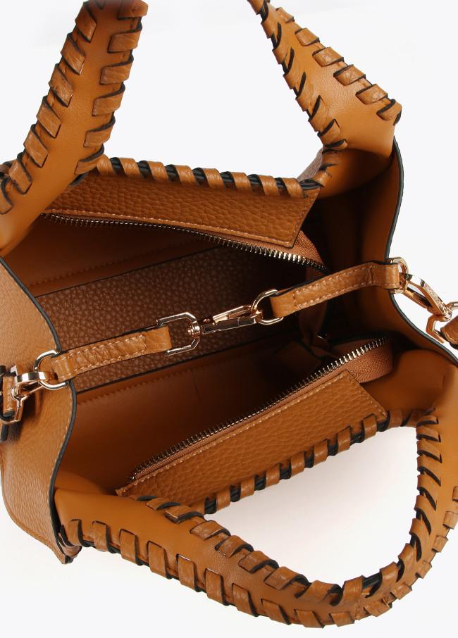 Lola Casademunt Bolso Bandolera Con Pespuntes