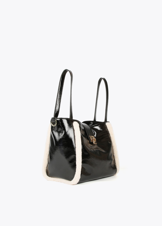 Lola Casademunt Bolso Efecto Piel Brillante