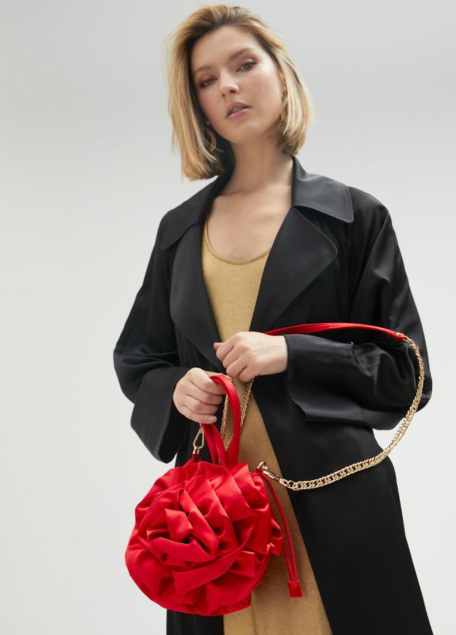 Lola Casademunt Bolso Flor En Satén