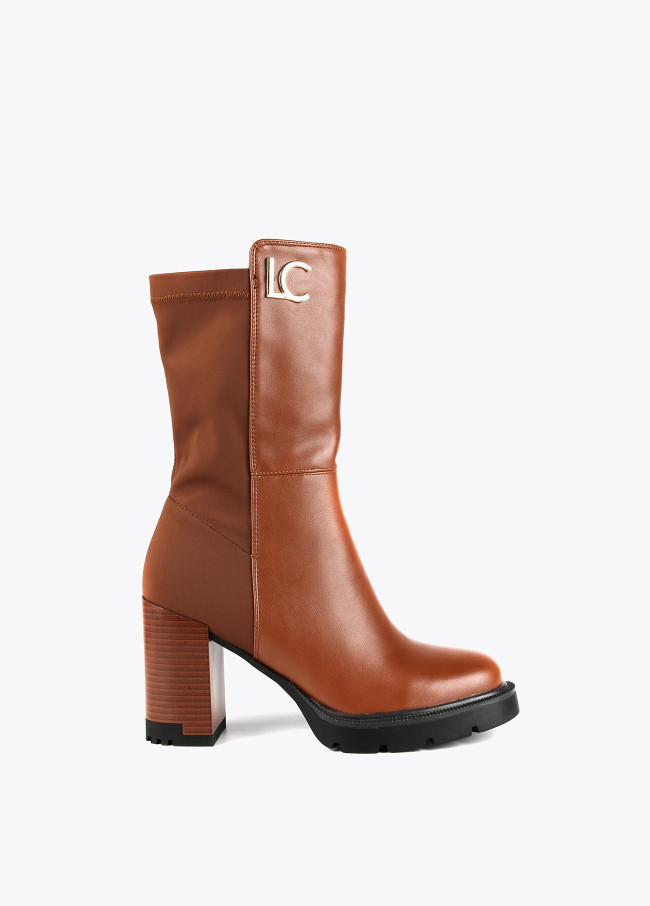 Lola Casademunt Botin Media Caña Dos Tejidos