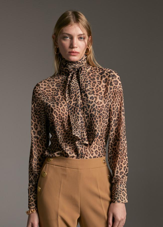 Lola Casademunt Camisa Con Lazada