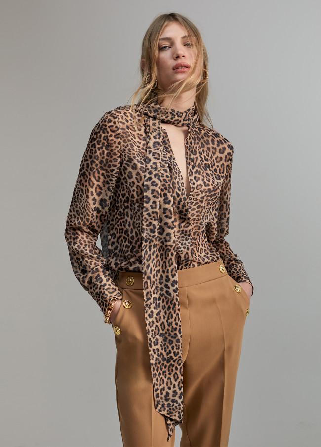 Lola Casademunt Camisa Con Lazada