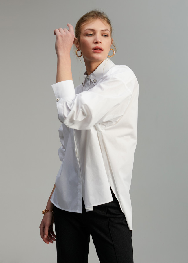 Lola Casademunt Camisa Detalle Joya