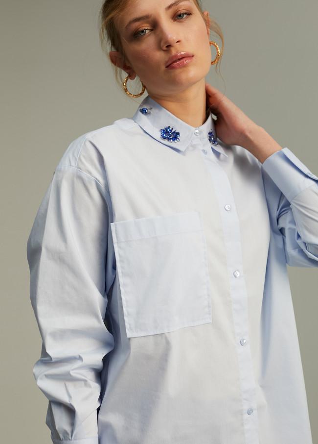 Lola Casademunt Camisa Detalle Joya