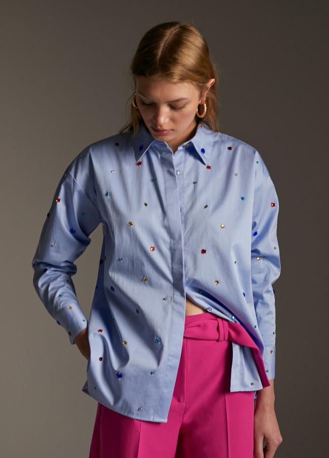 lola casademunt Camisa detalle joyas