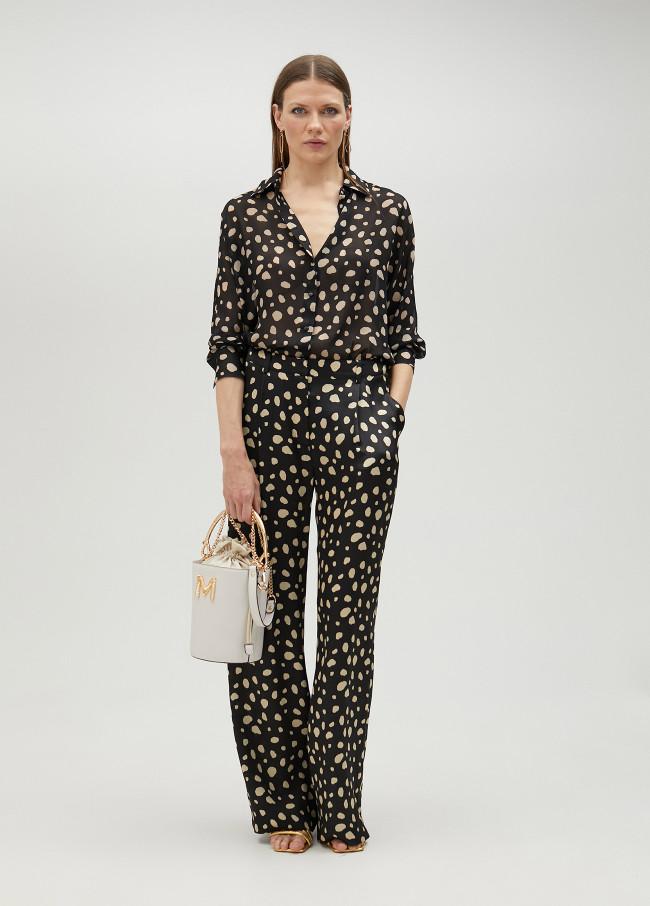 Lola Casademunt Camisa Negra De Topos