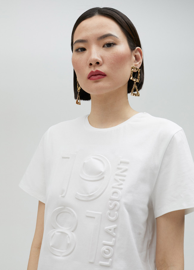 lola casademunt Camiseta 1981