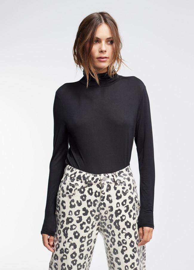 Lola Casademunt Camiseta Cuello Alto