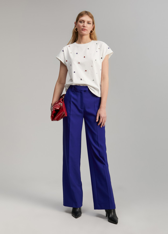 Lola Casademunt Camiseta Detalle Joyas