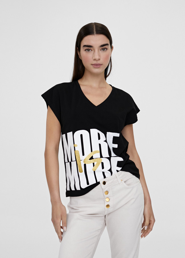 lola casademunt Camiseta more is more