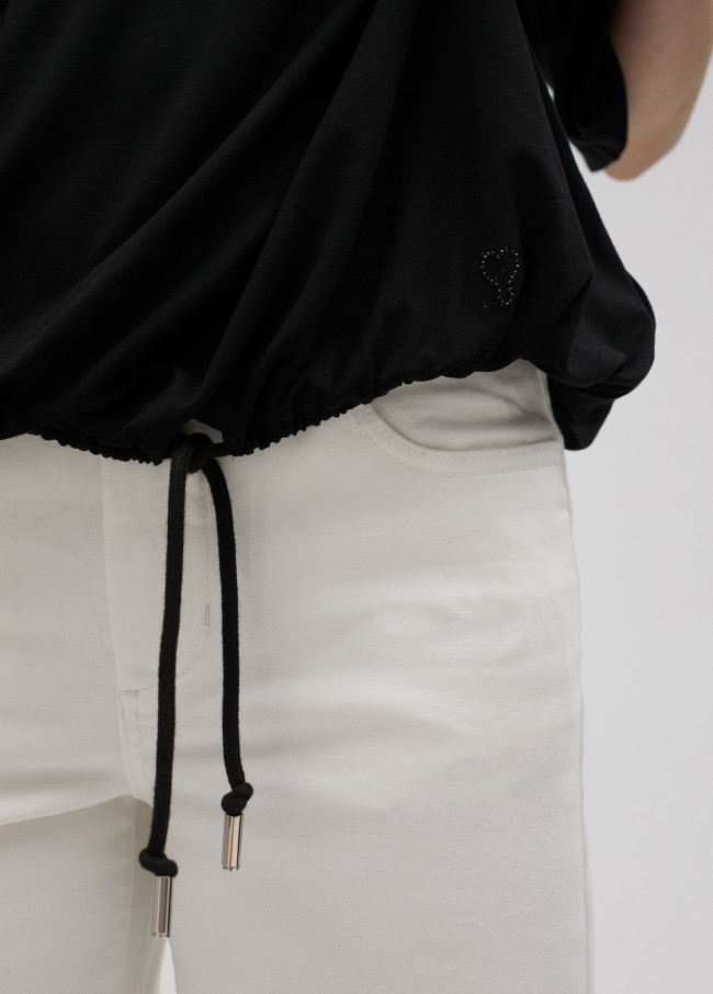 Lola Casademunt Camiseta Nudo Bajo