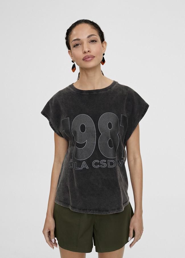 Lola Casademunt Camiseta Posicionado Frontal