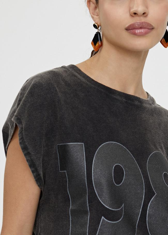 Lola Casademunt Camiseta Posicionado Frontal