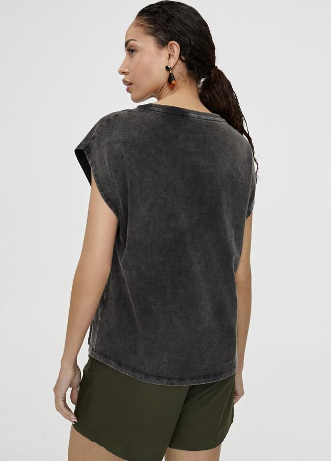 Lola Casademunt Camiseta Posicionado Frontal