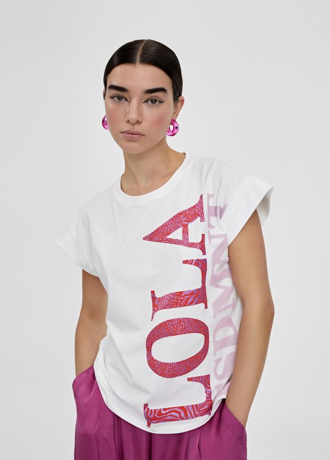 Lola Casademunt Camiseta Posicionado Vertica Lola