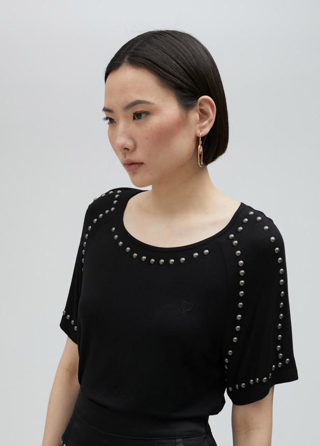 Lola Casademunt Camiseta Tachas Manga Corta