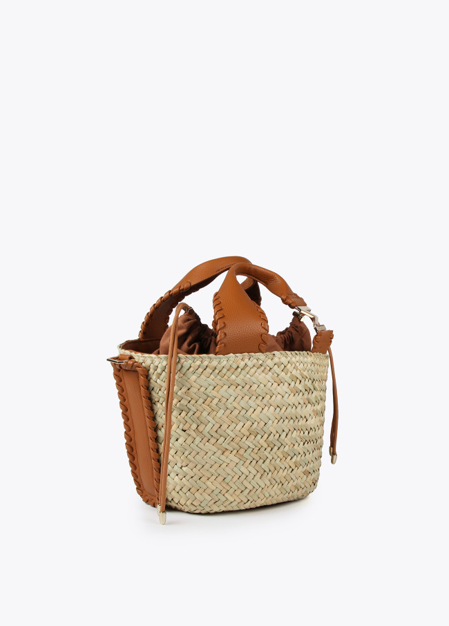 Lola Casademunt Capazo De Palma