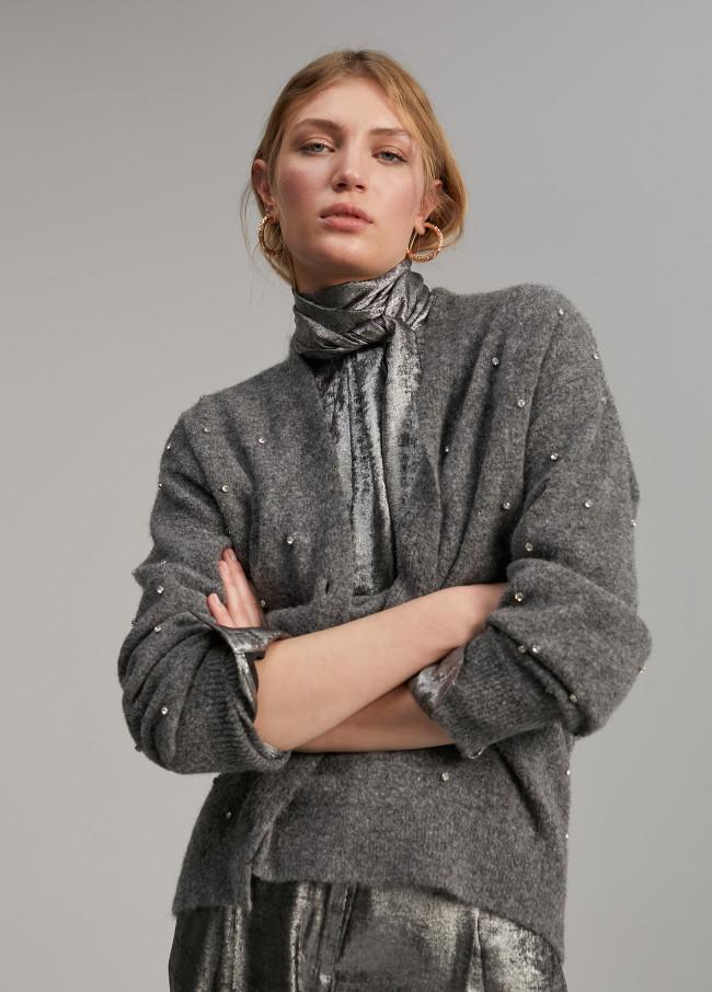 Lola Casademunt Cárdigan Detalle Joyas