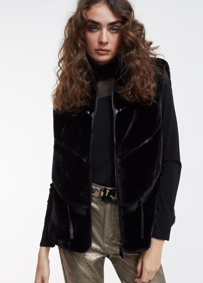 Lola Casademunt Chaleco Corto Pelo