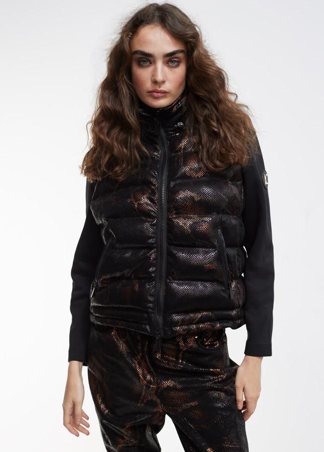 lola casademunt Chaqueta efecto escamas