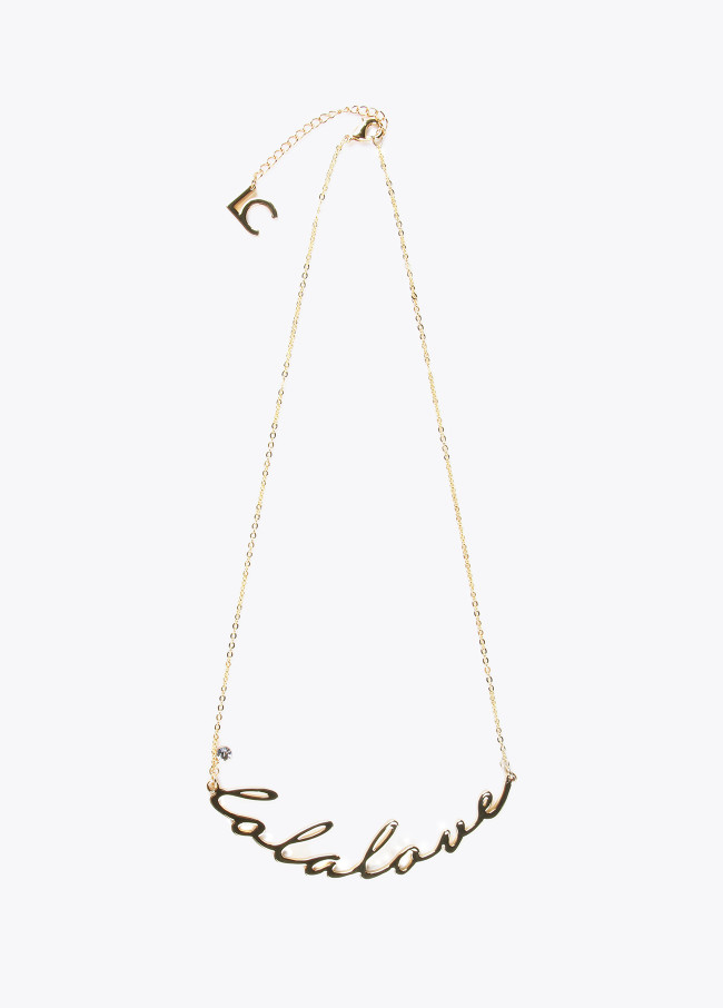 lola casademunt Collar dorado Lola love