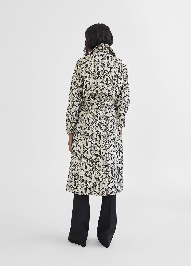 Lola Casademunt Gabardina Efecto Serpiente