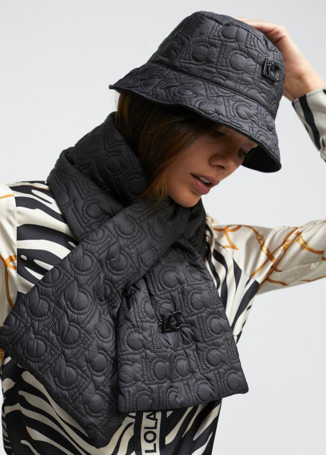 Lola Casademunt Gorro Tipo Bucket Acolchado