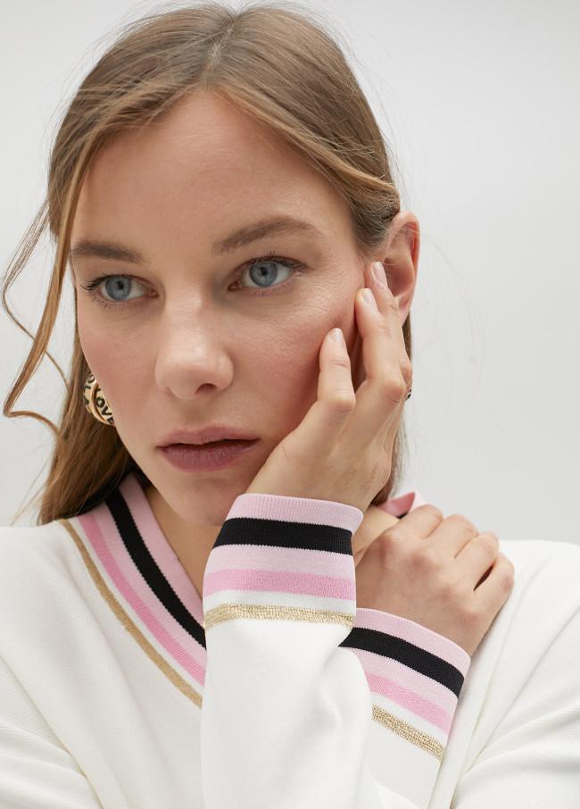 Lola Casademunt Jersey Con Detalle Color